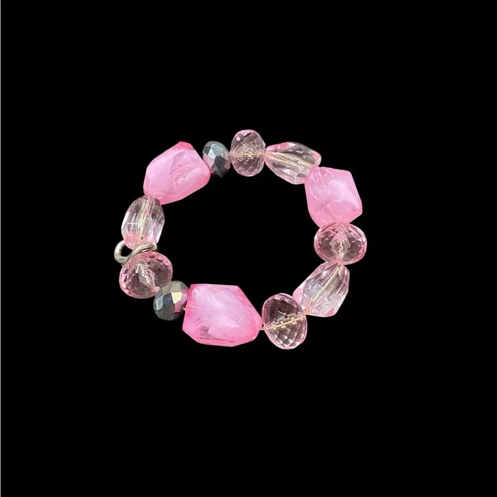 Elegant Pink Beaded Bracelet